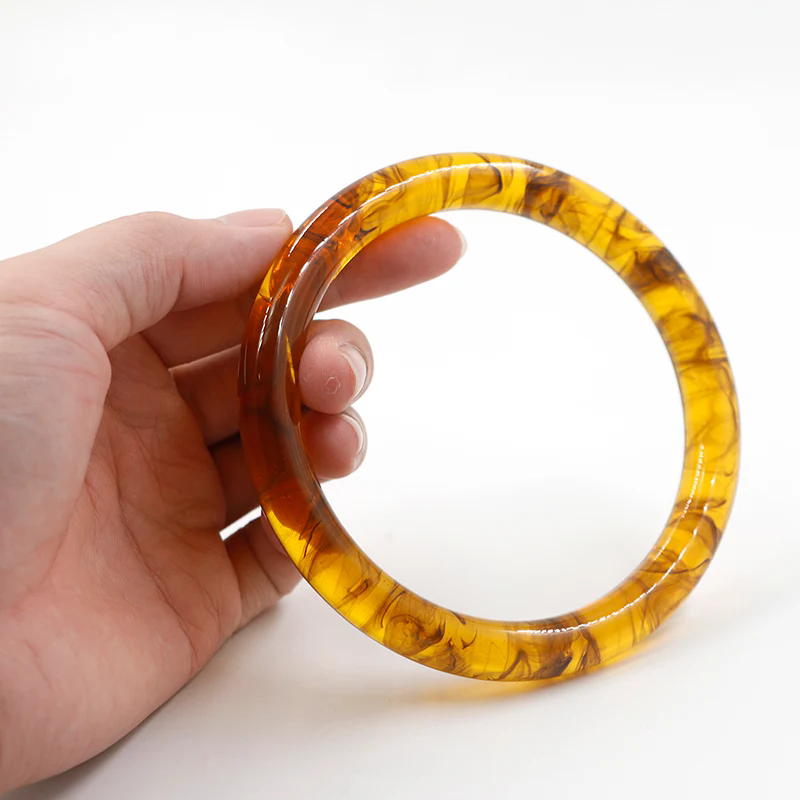 O que torna uma pulseira mais do que apenas um acessório?