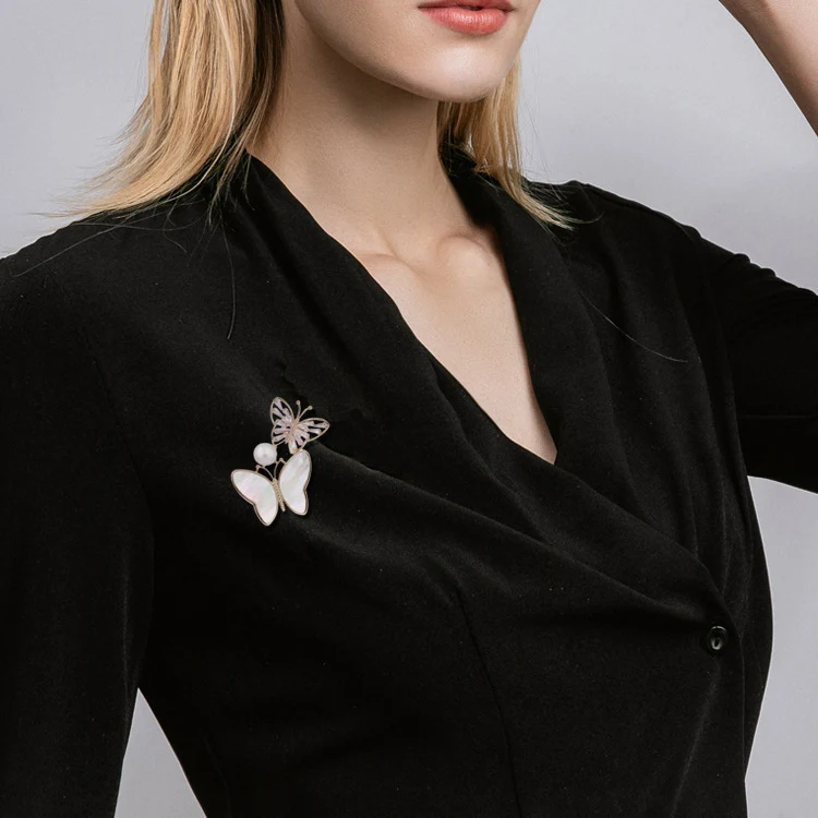 Broche de borboleta