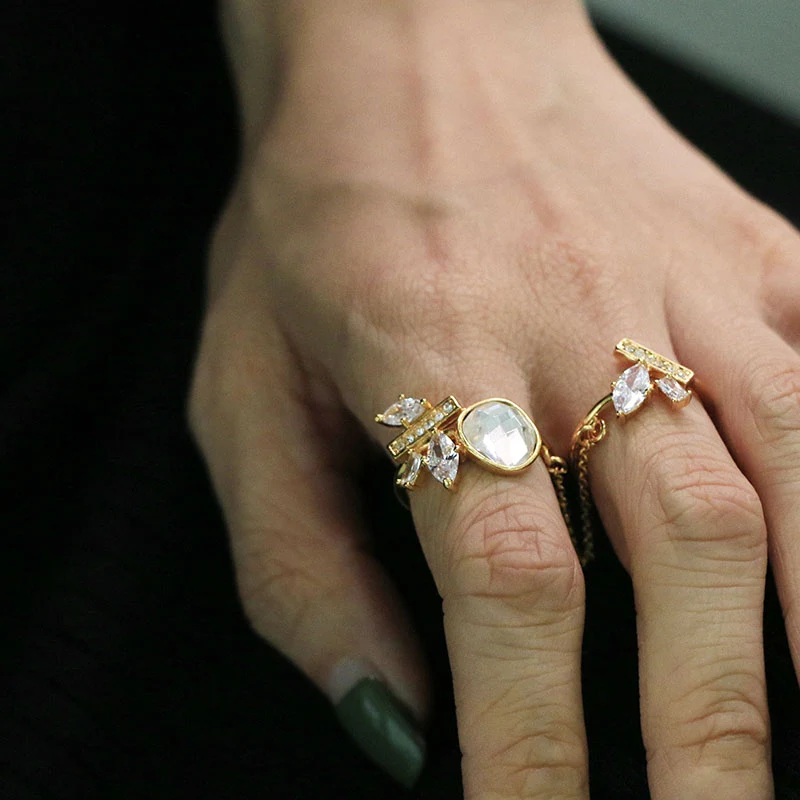 Anel duplo de corrente elegante com ouro banhado